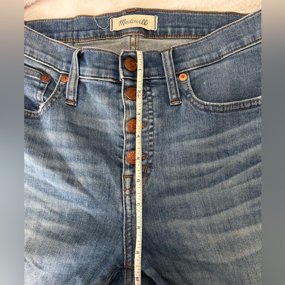 Madewell Petite Cali Demi-Boot Jeans in Bess Wash: 4 Button-Front Edition Sz 26 - Picture 9 of 12